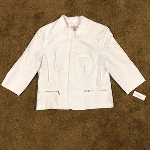 White 3/4 sleeve blazer